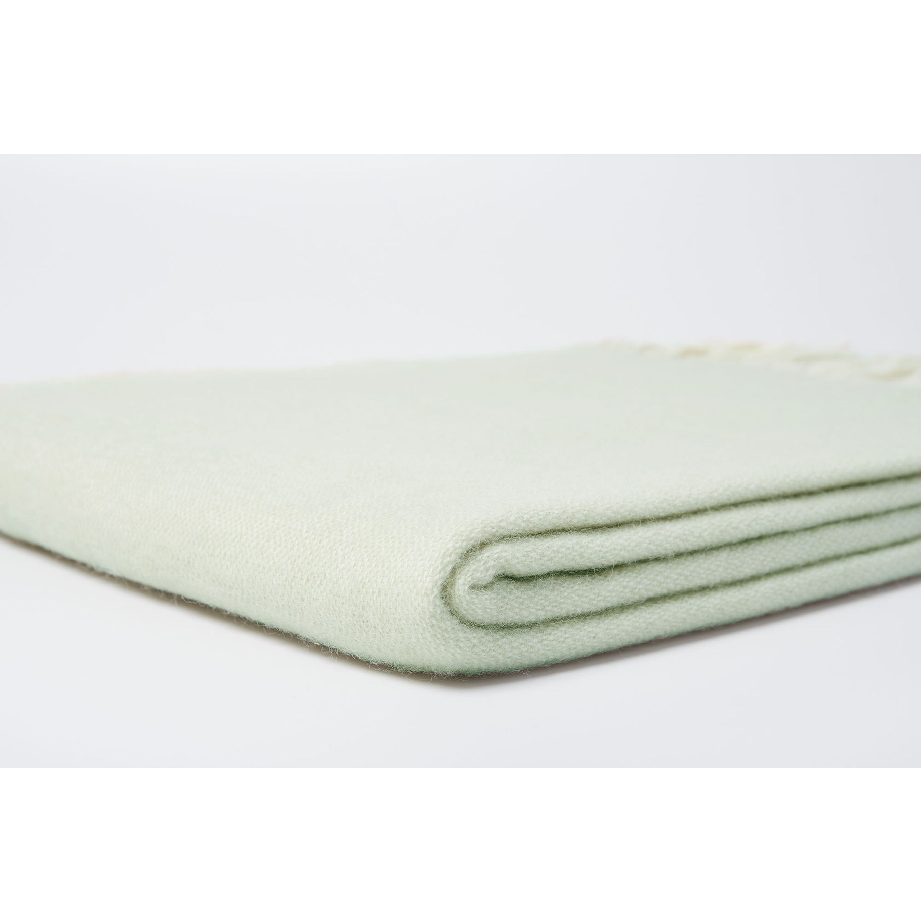 Natural Scandinavian Gotland Wool Throw Blanket - Light Green - Broxle