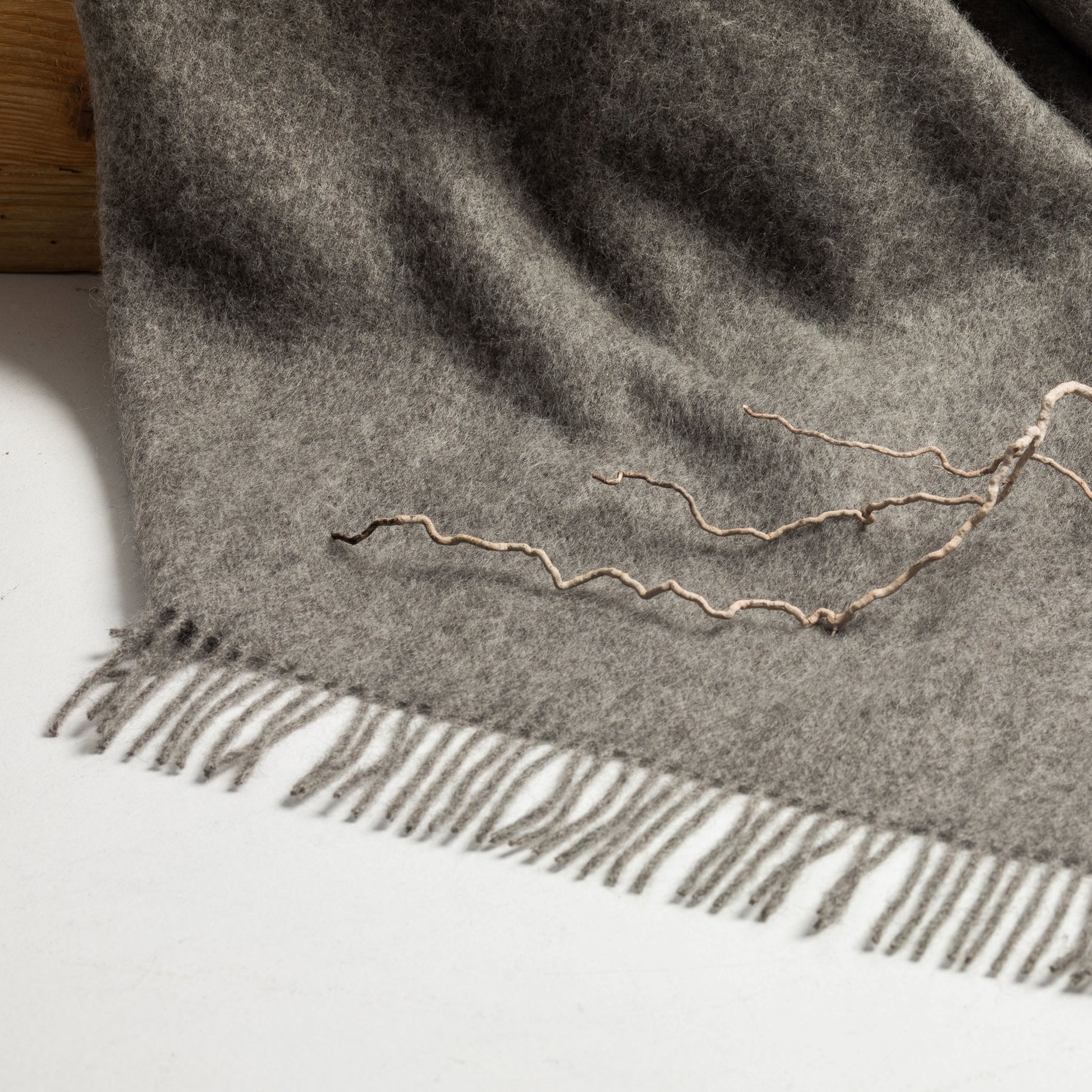 Natural Scandinavian Gotland Wool Throw Blanket - Grey - Broxle