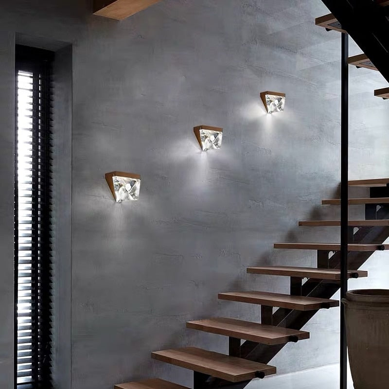 Veda - Modern Crystal Wall Sconce - Broxle