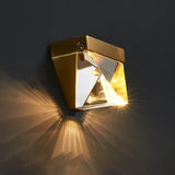 Veda - Modern Crystal Wall Sconce - Broxle