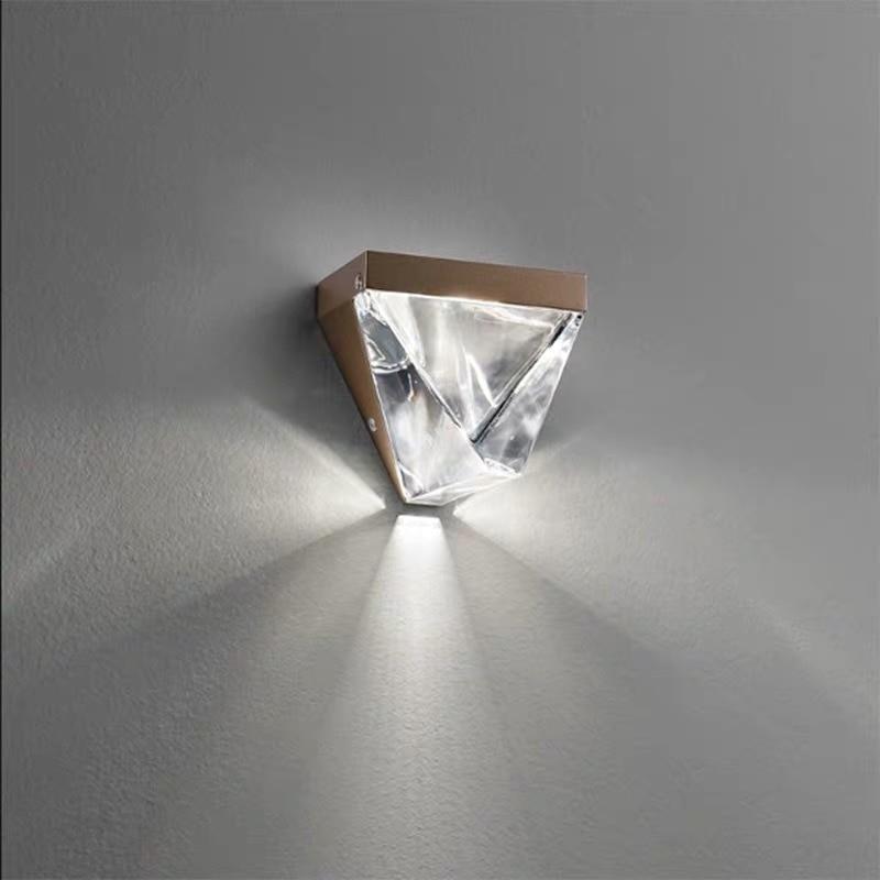 Veda - Modern Crystal Wall Sconce - Broxle