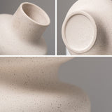 Bibury Beige Ceramic Vase - Broxle